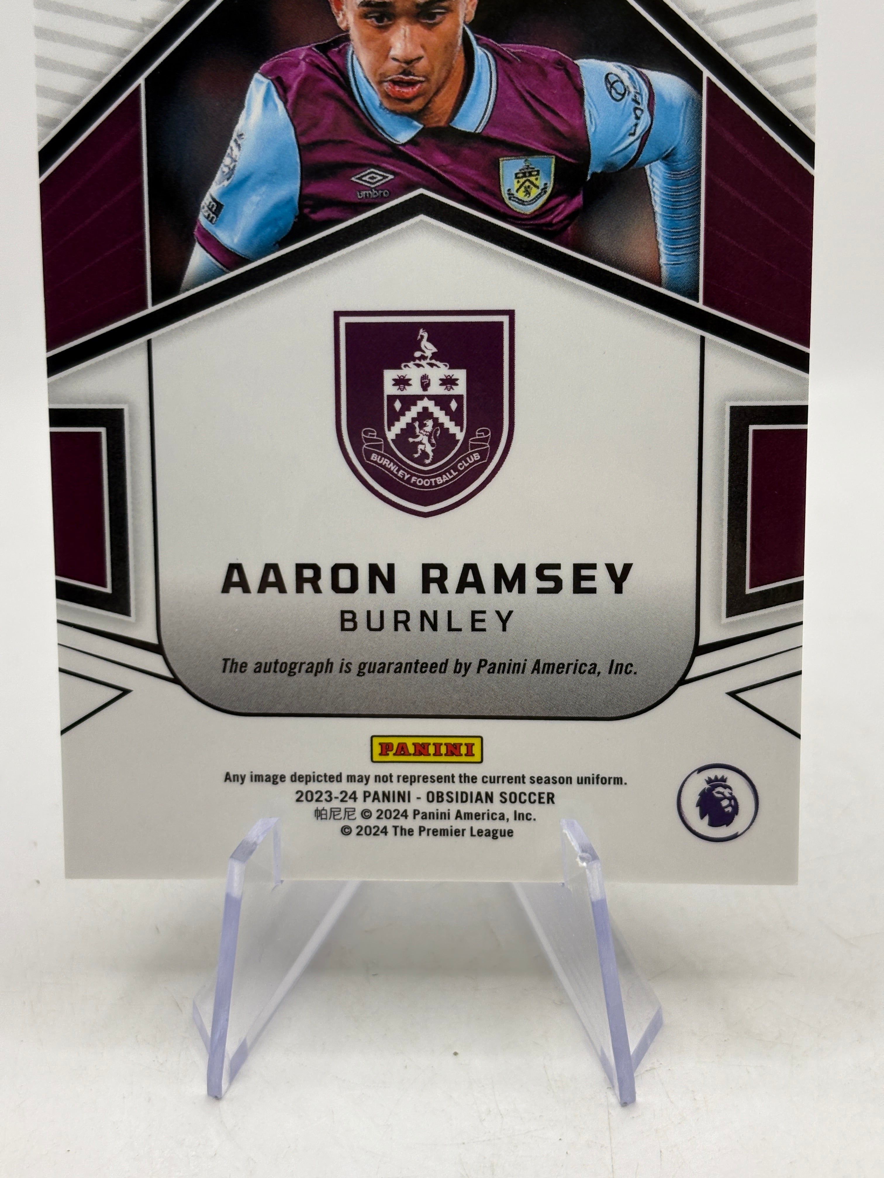 2023-24 Panini Obsidian - Aaron Ramsey Lightning Strike Auto /10 Blue - photo 4